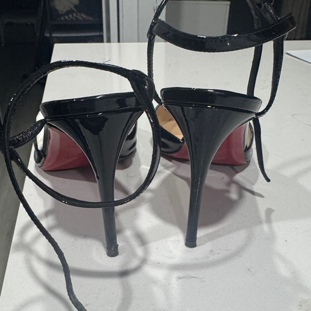 Christian Louboutin Glossy Black Heels - Picture 2 of 3